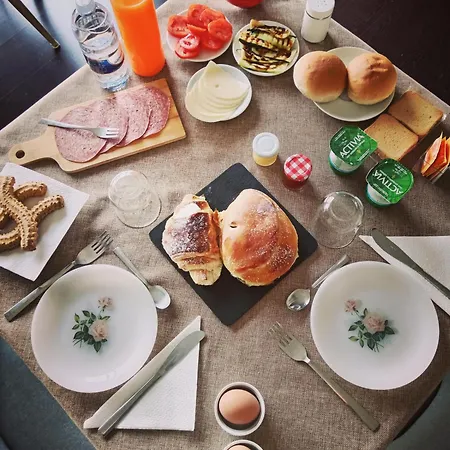 Casa Vinci منزل للإقامة